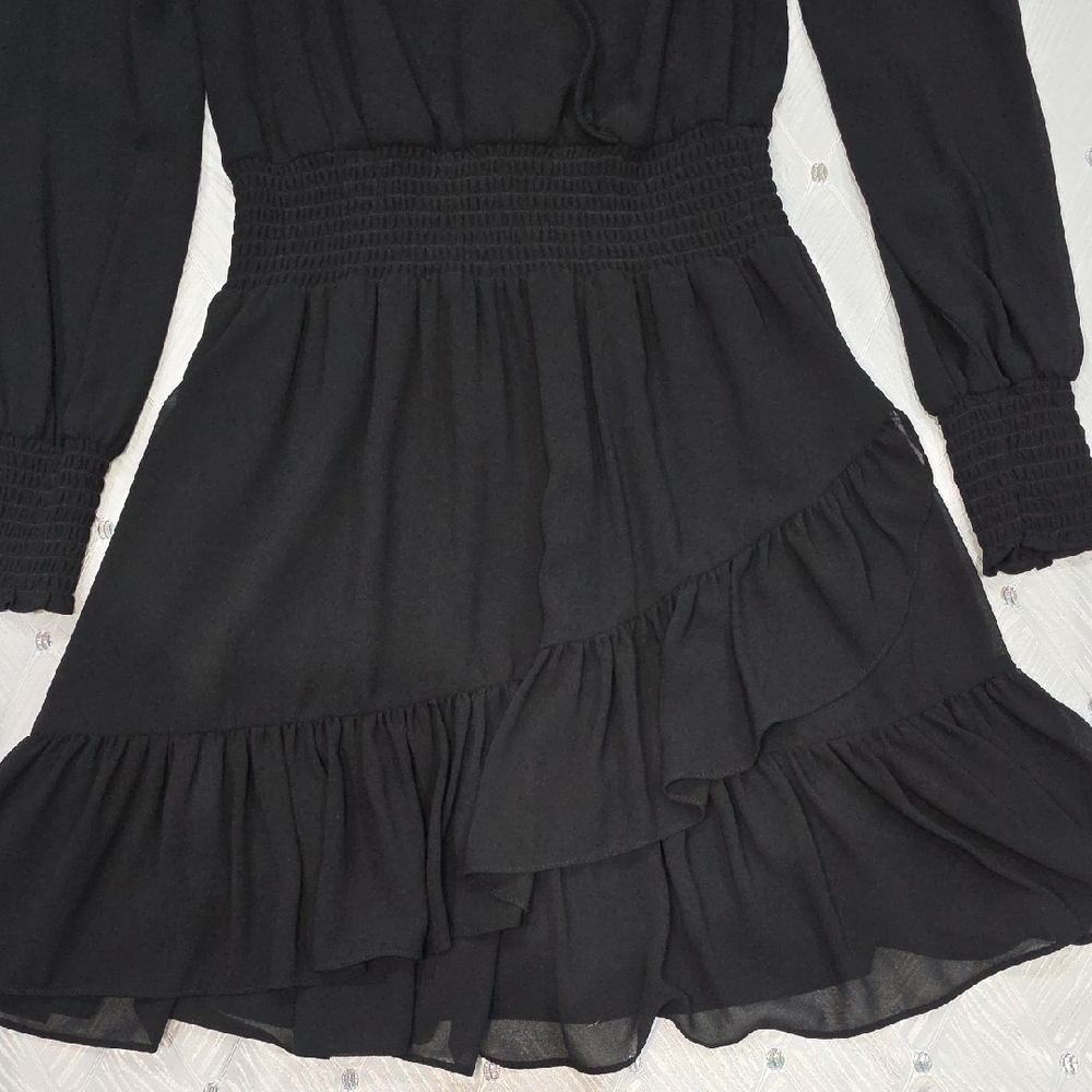 Michael Kors Black Long Sleeve Dress - Picture 4 of 6
